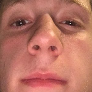 Meet your Posher, Roarke